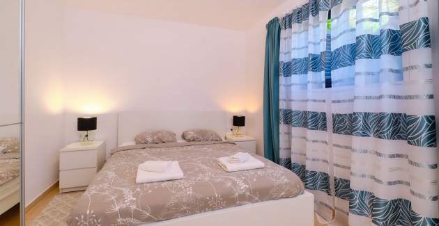 Apartment Fiore 2 spacious terraces for 4 people, Artatore, Mali Lošinj