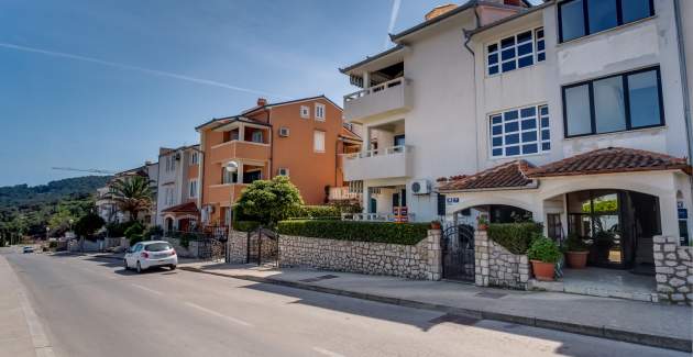 Apartment Branka 2 - Stay by the sea in Mali Lošinj
