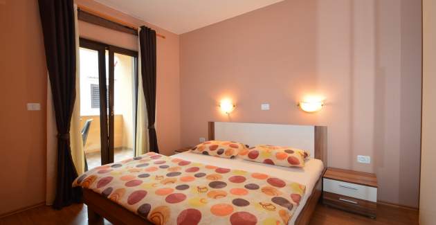Apartment Christian 1, spacious stay near the beach, Mali Losinj