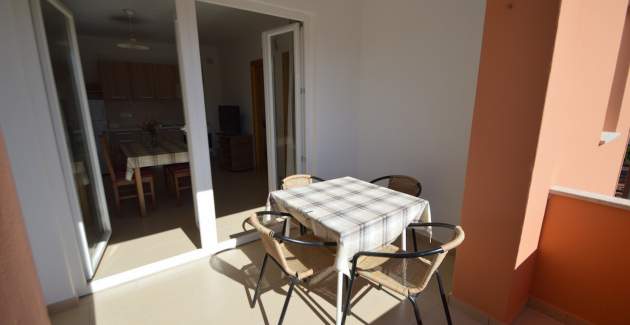 Apartment Duje 3 - Spacious stay near beach, terrace with BBQ in Artatore, Mali Lošinj