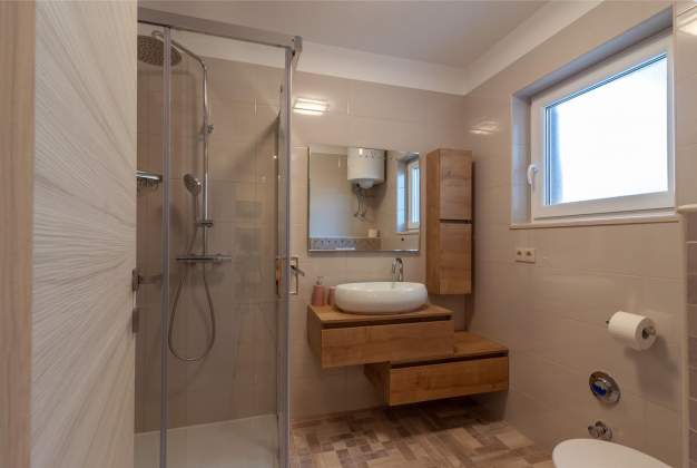 Apartman Ena 1 za 4 osobe s pogledom na more, Mali Lošinj