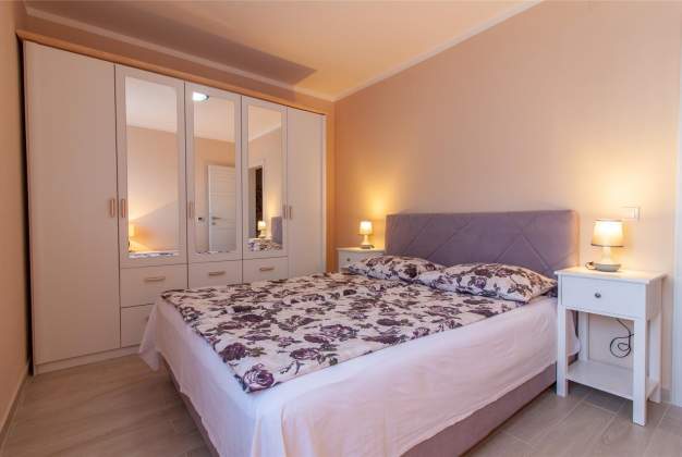 Apartman Ena 1 za 4 osobe s pogledom na more, Mali Lošinj