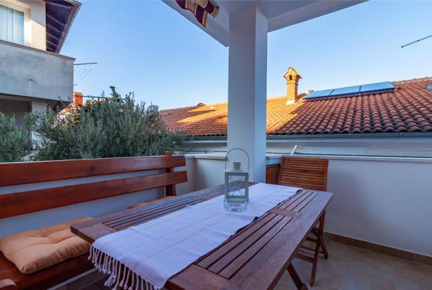 Apartman Ena 1 za 4 osobe s pogledom na more, Mali Lošinj