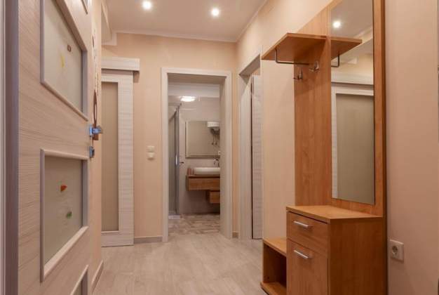 Apartman Ena 1 za 4 osobe s pogledom na more, Mali Lošinj
