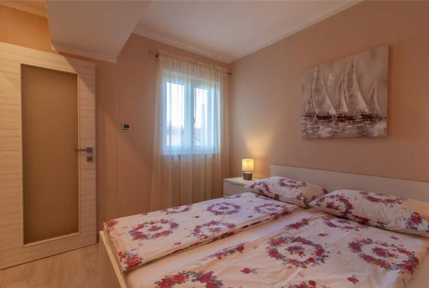 Apartman Ena 1 za 4 osobe s pogledom na more, Mali Lošinj