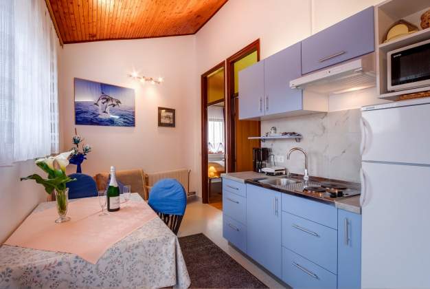 Apartment Erika 1 Charming stay with sea view, Mali Losinj