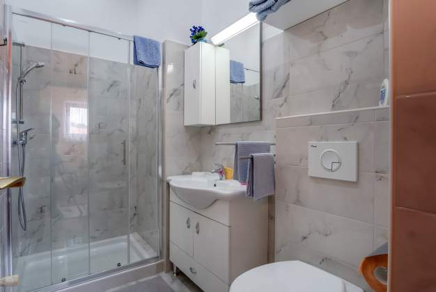 Apartment Erika 1 Charming stay with sea view, Mali Losinj