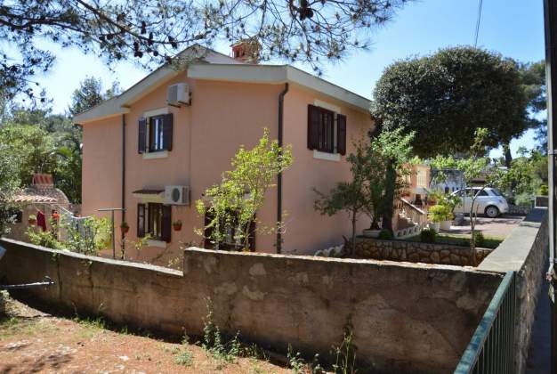 Apartment Franka 1, spacious accommodation in Artatore, Mali Losinj