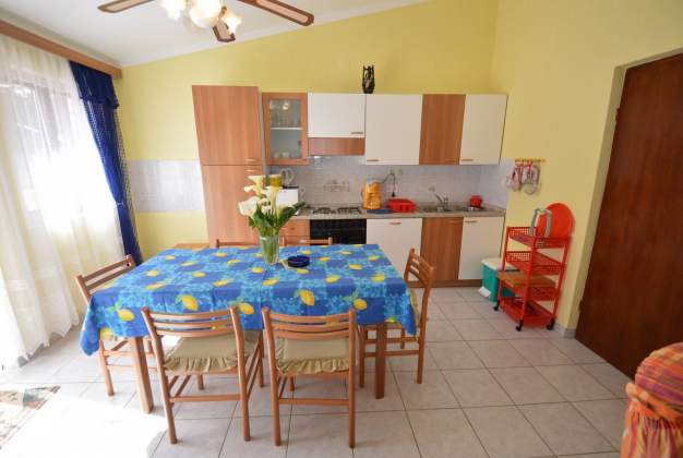 Apartment Franka 1, spacious accommodation in Artatore, Mali Losinj