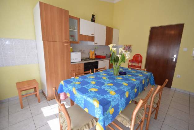Apartment Franka 1, spacious accommodation in Artatore, Mali Losinj