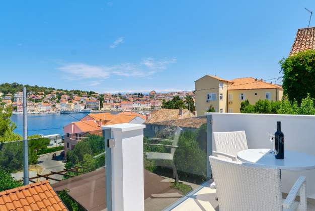 Apartma Gemma 1 s pogledom na morje za 2 osebi Mali Lošinj