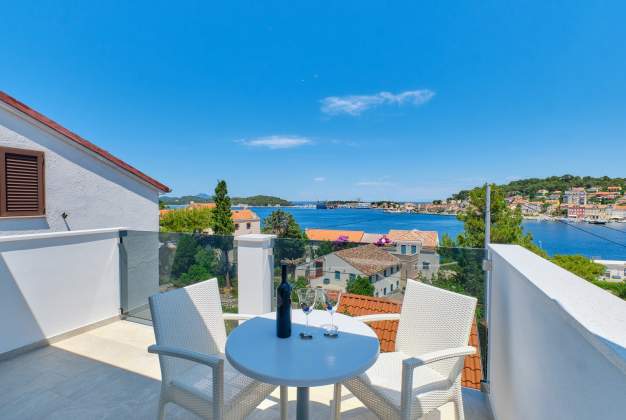 Apartma Gemma 1 s pogledom na morje za 2 osebi Mali Lošinj