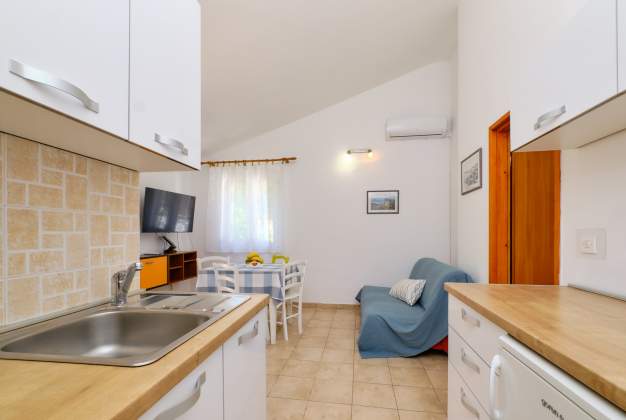 Apartma Gemma 1 s pogledom na morje za 2 osebi Mali Lošinj