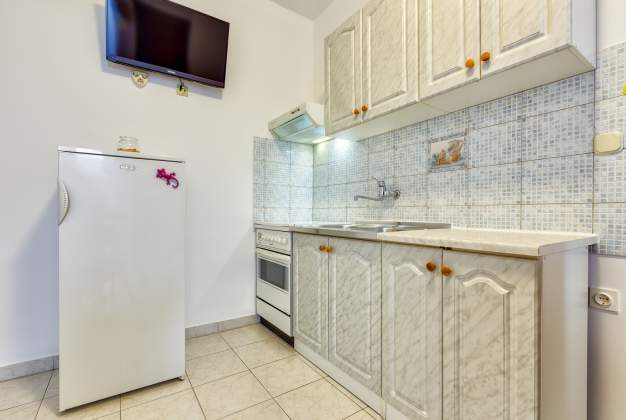 Apartment Gloria 3, an oasis of peace near the beach - Mali Lošinj, Croatia