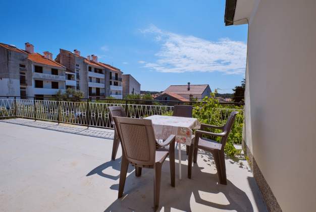 Apartment Guerino 1 - Near beach & center, Mali Losinj