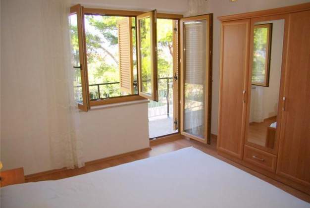 Apartment Guerino 1 - Near beach & center, Mali Losinj