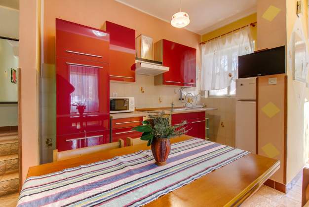 Apartment Helena 2, for 2 to 4 people on Malino, Mali Lošinj