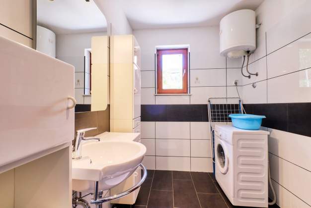 Apartment Ady 2 for 2 people near the beach, Mali Lošinj