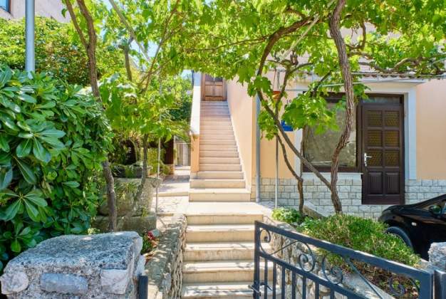 Apartment Ady 2 for 2 people near the beach, Mali Lošinj