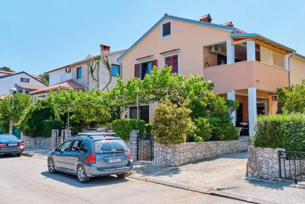 Apartment Ady 2 for 2 people near the beach, Mali Lošinj