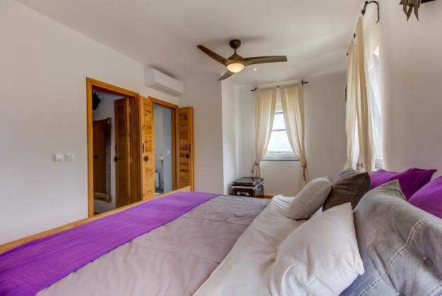 Holiday Home with Pool Plat CX - Stunning Sea Views Plat CX, Cres