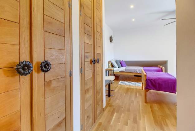 Holiday Home with Pool Plat CX - Stunning Sea Views Plat CX, Cres