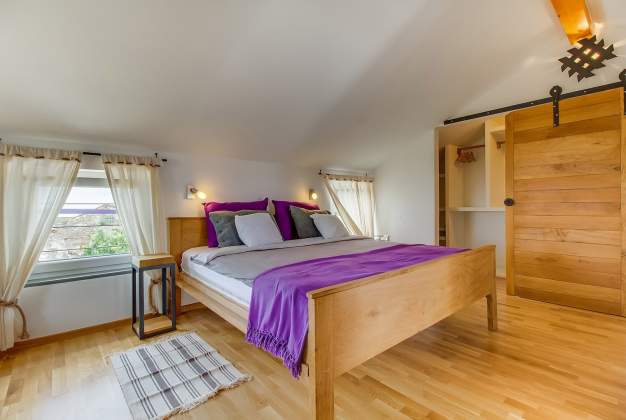 Holiday Home with Pool Plat CX - Stunning Sea Views Plat CX, Cres