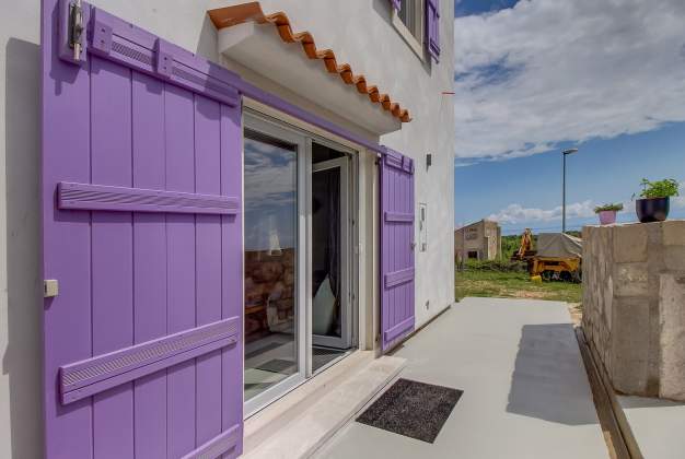 Holiday Home with Pool Plat CX - Stunning Sea Views Plat CX, Cres