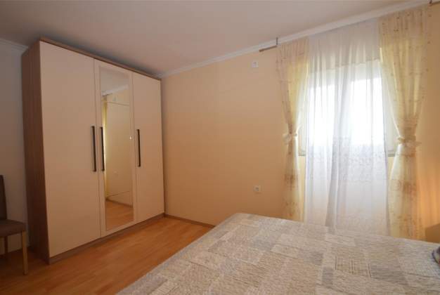 Apartment Hrasta 1 - Hrasta - Island Cres, Croatia