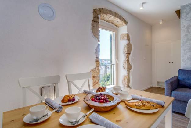 Appartamento Silver  Eleganza Rustica 4* Vicino al Centro, Mali Lošinj