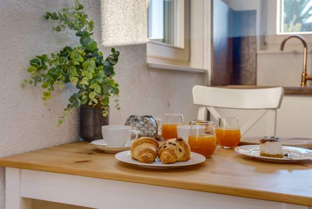 Casa Rustica Bronze Rustic Apartment for 2-3 People in Mali Lošinj