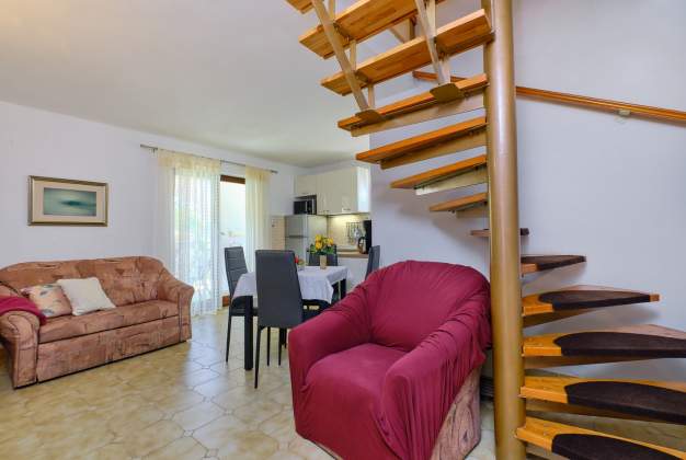 Apartmaji Ines 3 - Artatore, Mali Lošinj, Hrvaška