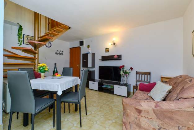 Apartmaji Ines 3 - Artatore, Mali Lošinj, Hrvaška