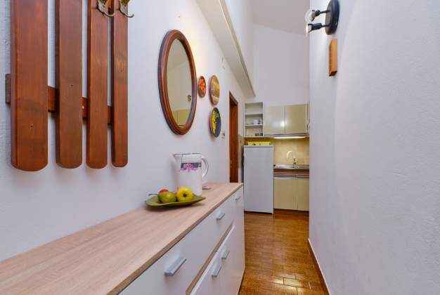 Apartmaji  Ines 4 - Artatore, Mali Lošinj, Hrvaška