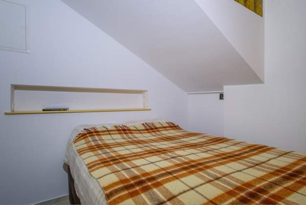 Apartment Iris 1, charming apartment near the center, Mali Lošinj