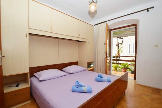 Apartment Ivan 1 - Mali Losinj, Croatia