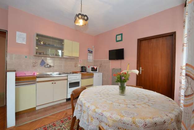 Apartment Ivan 2 -Mali Losinj, Croatia
