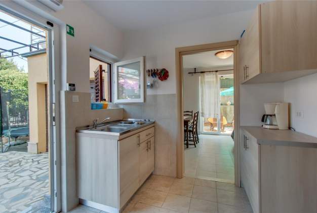 Apartment Ivanka 1 - Near Čikat beach, for 4 people, Mali Lošinj