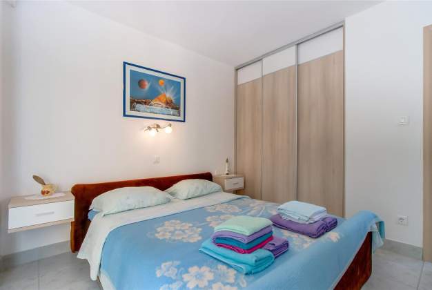 Apartment Ivanka 1 - Near Čikat beach, for 4 people, Mali Lošinj