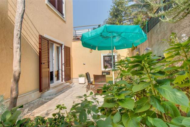 Apartment Ivanka 1 - Near Čikat beach, for 4 people, Mali Lošinj