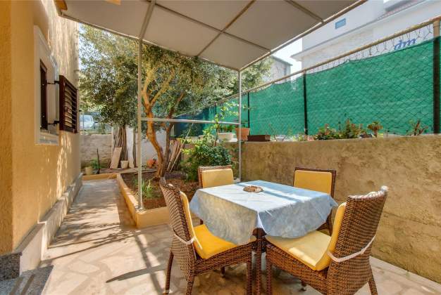 Apartment Ivanka 2 - Near Čikat beach, for 4 people, Mali Lošinj