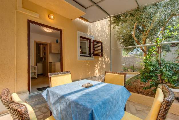 Apartment Ivanka 2 - Near Čikat beach, for 4 people, Mali Lošinj