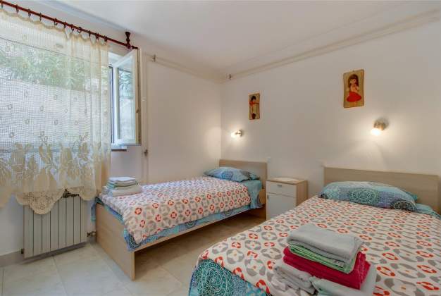 Apartment Ivanka 2 - Near Čikat beach, for 4 people, Mali Lošinj
