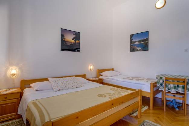 Apartment Abba 1, für 2-3 Personen in der Nähe der Strände, Mali Lošinj