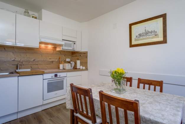Apartment Jelena 1 modern accommodation for 4 people, Veli Lošinj