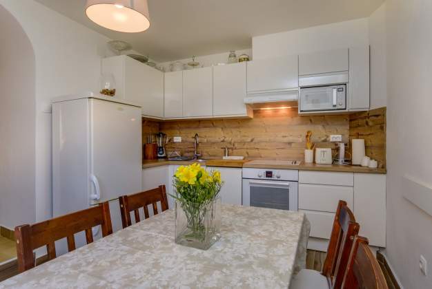 Apartment Jelena 1 modern accommodation for 4 people, Veli Lošinj
