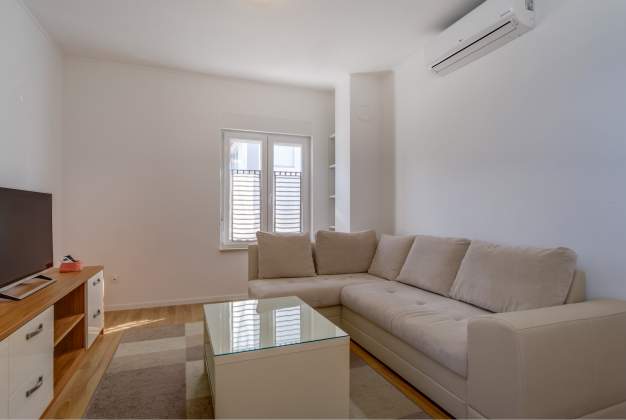 Apartment Jena 1 modern apartment for two, Mali Lošinj
