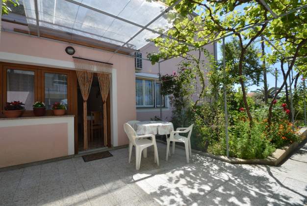 Apartment Kadin, near the center and the sea for 2 people, Mali Lošinj