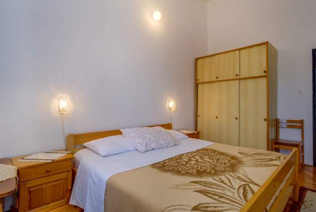 Apartment Abba 2 for 4 people in Zagazinjina, Mali Lošinj
