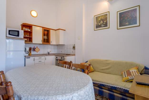 Apartment Abba 2, komfortable Unterkunft für 4 Personen in der Nähe der Strände, Mali Lošinj